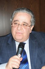 دمدحت عطيفة