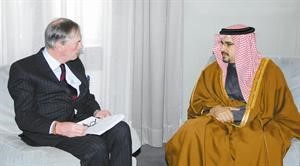 ولي عهد البحرين صاحب السمو الملكي الامير سلمان بن حمد مستقبلا اللورد استربنا﻿