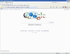 الصفحة الرئيسية لـ غوغلالكويت وتبدو وقد استبدلت حرفي Oبالابراج
﻿