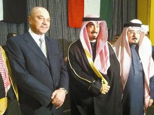 سفيرنا لدى الاردن دحمد الدعيج وفيصل الفايز﻿