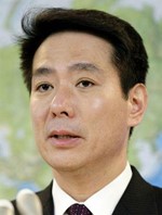 وزير الخارجية الياباني يعتزم الاستقالة لتلقيه تبرعات بـ 600 دولار