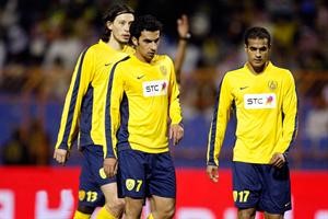 بدر المطوع يقود هجوم النصر السعودي في مواجهة الاستقلال
