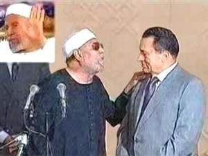 صورة ارشيفية لاخر لقاء للشيخ الشعراوي مع الرئيس السابق مبارك﻿