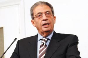 عمرو موسى