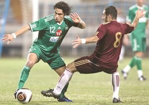 الجيلاني مراوغ رائع وهداف خطير
