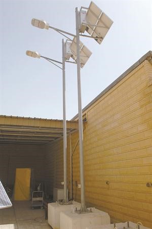 اعمدة الانارة﻿