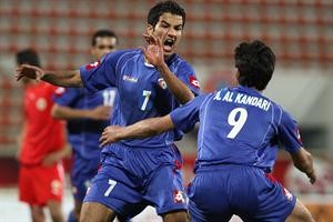 حمد العنزي فرحا بهدفه في مرمى الاردن