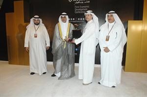  ومكرما علي مراد لمشاركة مؤسسة البترول محمد ماهر