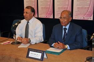 د علي ابوليلة خلال المؤتمر﻿