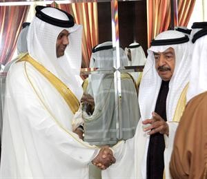 صاحب السمو الملكي الامير خليفة بن سلمان خليفة رئيس الوزراء البحريني لدى استقباله لنخبة من الاعلاميينبنا﻿