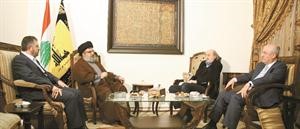 امين عام حزب الله السيد حسن نصرالله مستقبلا النائب وليد جنبلاط بحضور الوزير غازي العريضي والحاج وفيق صفا محمود الطويل