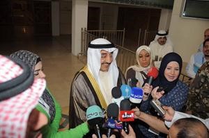 رئيس مجلس الامة جاسم الخرافي خلال حديثه للصحافيين امس هاني الشمري