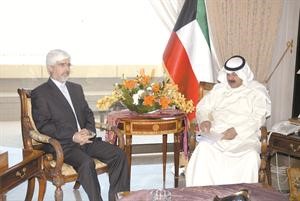 وكيل الخارجية خالد الجارالله مسلما احتجاج الكويت للقائم بالاعمال الايراني