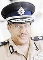 اللواء طارق حمادة