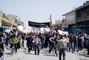 جانب من مظاهرات مدينة القامشلي امس 	افپ﻿