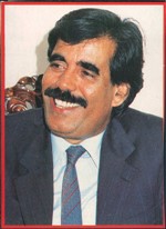 وزير منشق عن صالح يدعو البيض إلى العودة لليمن