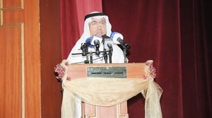 جعفر العريان ملقيا كلمته﻿