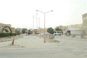 جانب من منطقة الظهر وتبدو قلة الخدمات
