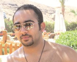 شبيه تامر حسني