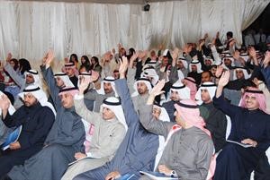 عموميات 2009 شهدت العديد من المناقشات بين المساهمين ومجالس ادارات الشركات حول اوضاع مستقبل تلك الشركات في ظل الازمة ﻿