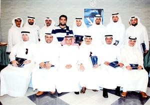 المشاركون في البرنامج في لقطة تذكارية
