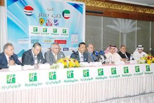 احمد شيرين فوزي وخالد رابح وخالد الخشاب خلال المؤتمر الصحافي في فندق هوليداي ان السالمية