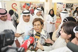 دموضي الحمود متحدثة للصحافيين﻿
