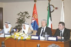علي الغانم والرئيس بوريس تاديتش خلال اللقاء	سعود سالم﻿