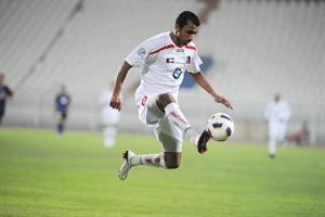 الابيض يعول كثيرا على خبرة وتالق العماني اسماعيل العجمي اليوم﻿