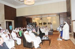 مدعث العجمي مفتتحا مهرجان مراحب مساء امس الاول﻿