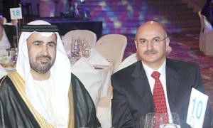 السفير الكويتي عبدالعال القناعي والسفير الاماراتي رحمة حسين الزعابي خلال حضورهما الحفل﻿