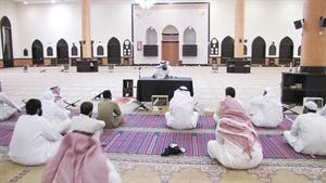 عبدالعزيز الفضلي يقدم احد دروس علم الغيبيات﻿