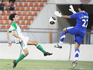 المغربي عبدالمجيد الجيلاني يقدم مستويات لافتة مع العربي هاني الشمري
