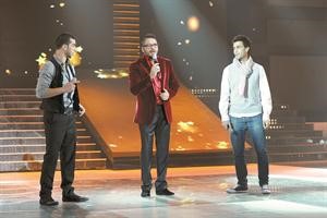 رامي عياش في لوك جديد اثناء البرايم الثالث﻿