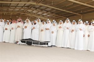 الصلاة على جثمان المغفور له باذن الله تعالى العم ناصر الخرافي