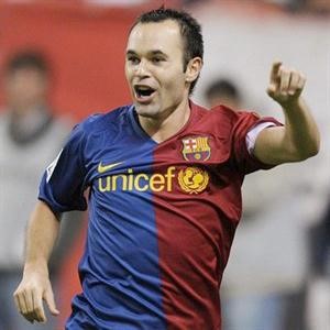 برشلونة يعترض على اقتراح إيقاف إنييستا مباراة إضافية