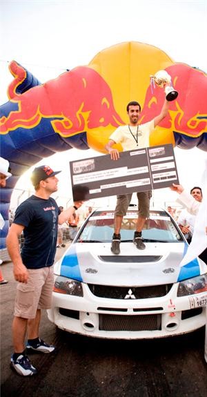 مشاري الظفيري حامل اللقب عام 2010﻿