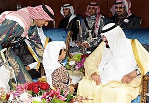 خادم الحرمين الشريفين الملك عبدالله بن عبدالعزيز اثناء رعايته حفل الافتتاح﻿