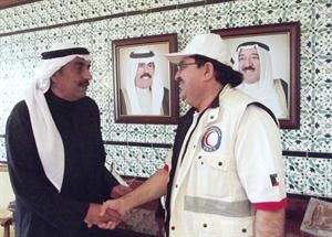 السفير فهد العوضي مستقبلا يوسف المعراج في تونس﻿