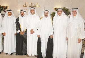 محمد الفجي وخالد الشرقاوي ودسعد بن طفلة يباركون