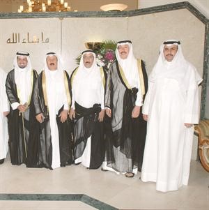 سعود السويط وجواد بوخمسين يباركان