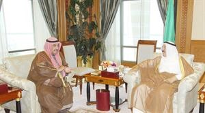 صاحب السمو الامير الشيخ صباح الاحمد مستقبلا سمو رئيس الوزراء الشيخ ناصر المحمد﻿