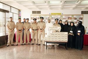 اللواء يحيى جابر متوسطا موظفي مركز البحوث﻿