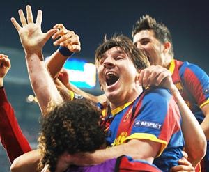 فرحة لا توصف للعبقري ميسي بهدفي الفوز على ريال مدريد افپ
