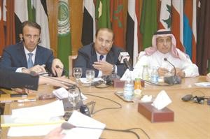 دمحمد التويجري خلال المؤتمر

