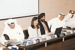 مها الغنيم وبدر السميط يتراسان الجمعية العمومية للشركة
