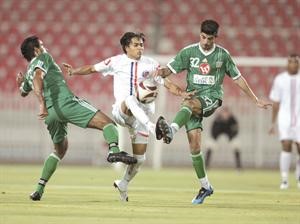 الكويت والعربي يسعيان لتعويض الاخفاق في الدوري﻿