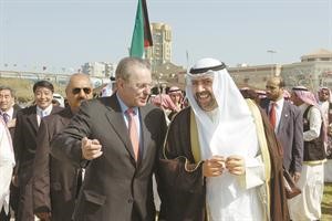 الشيخ احمد الفهد وجاك روغ في مناسبة سابقة