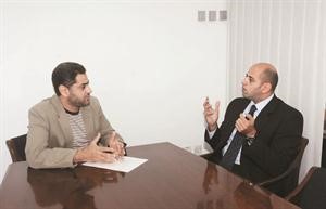 رامي وديع متحدثا للزميل شريف حمدي﻿