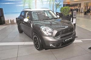 السيارة MINI COUNTRYMAN فخامة وبراعة في القيادة﻿
